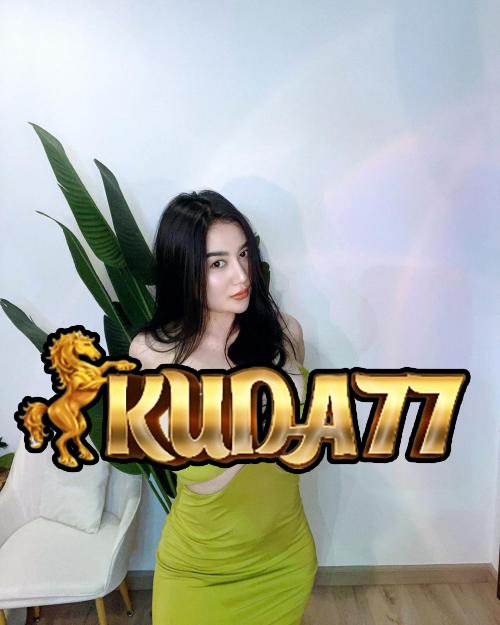 Pamela Safitri Pakai Dress Hijau